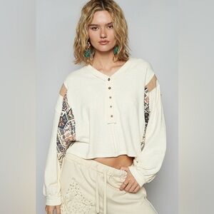 NEW POL Cream V-Neck Sweater Aztec Printed Design Size Medium